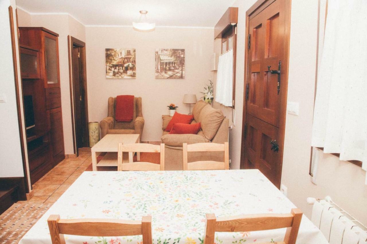 Ferienwohnung La Casina Onís Exterior foto